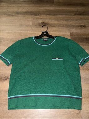 CHANEL Green Short-Sleeve Knit Top with Contrasting Trim